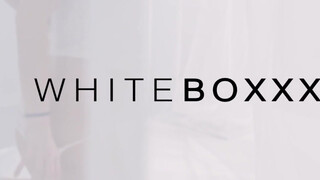 WHITEBOXXX - Clea Gaultier a szexy francia csaj