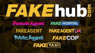 Public Agent - Lara Fox pénzért baszható
