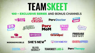 SisLovesMe - három barátnő sorba baszatja magát
