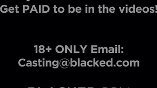 BLACKED - Sky a vékony pici csöcsű hölgyemény