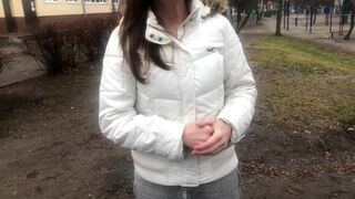 Idegen cumizza és bassza a pénzért orosz amatőrrel beszélgetve